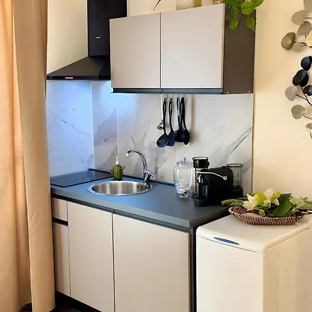 Monolocale In Molinette Apartmán *